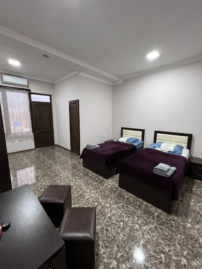Hotel Hovit Bagratashen ภายนอก รูปภาพ